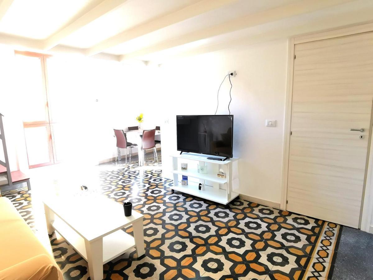 Cuccumella Home เนเปิลส์ ภายนอก รูปภาพ